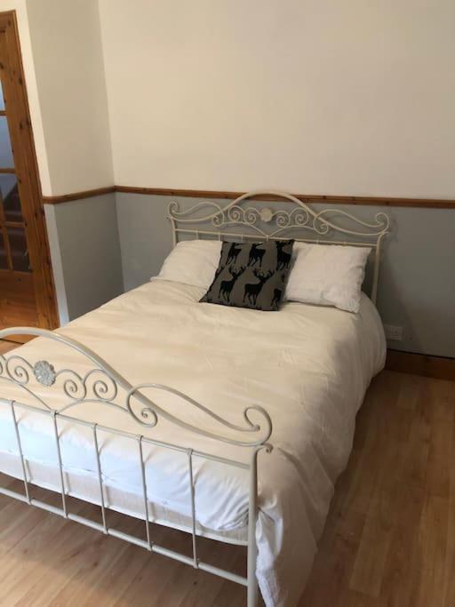 House In Drymen Village With Free Local Health Club Access Glasgow Extérieur photo